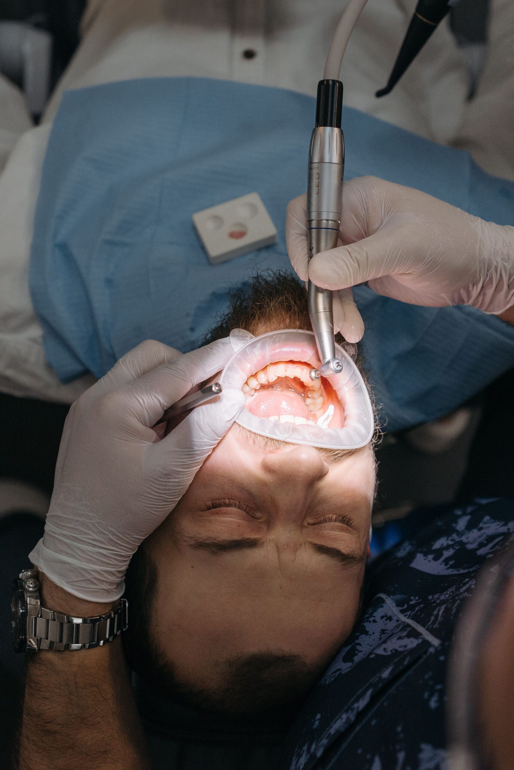 CÓMO CUIDAR TU SALUD BUCODENTAL